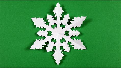 Schneeflocken Basteln Mit Papier Fur Weihnachten Diy Sterne