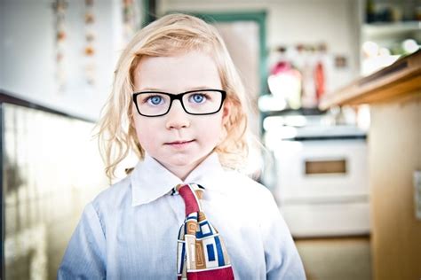 Four Symptoms Of Child Vision Problems Eye Care The Eye News