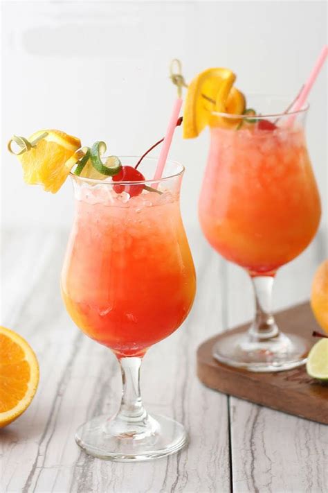 Step 2 when you're ready to serve add the prosecco, ice and apple and lemon slices to garnish. Hurricane Janet | Party punch recipes, Alcoholic punch ...