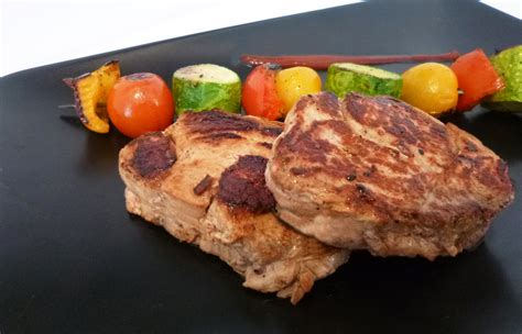 Cuando la plancha esté caliente ponemos la cigala. Médaillons de veau à la plancha - La recette facile par ...