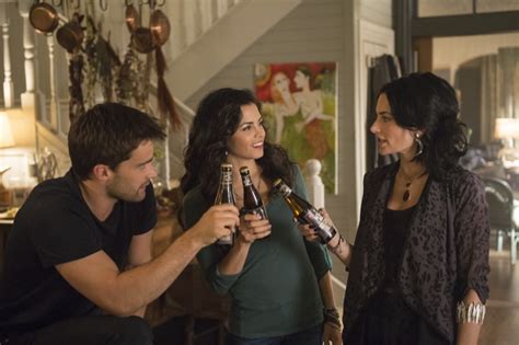 Witches Of East End 206 When A Mandragora Loves A Woman Recap