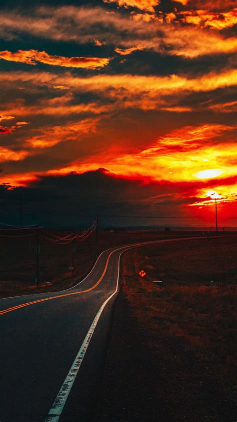 Download Road At Sunset 4k Ultra Iphone Wallpaper