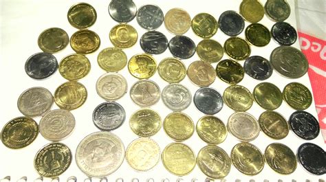 Collection Of 52 Different Types Of 5 Rupees Coin India Book Of Records