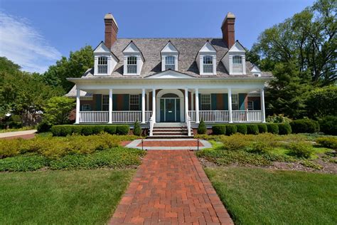 27 Dormer Window Ideas From New And Old Houses With Dormers Photos
