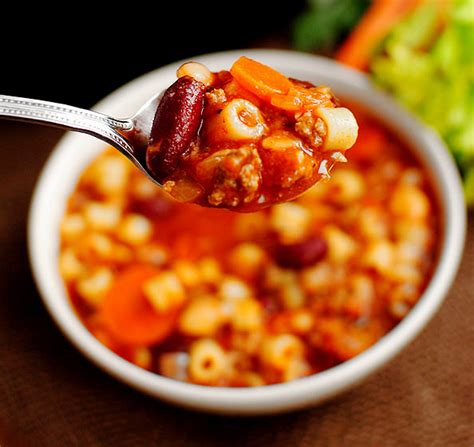 The pasta e fagioli soup from the olive garden is always one of our favorites. Olive Garden Pasta Fagioli Recipe - Olive Garden Recipes
