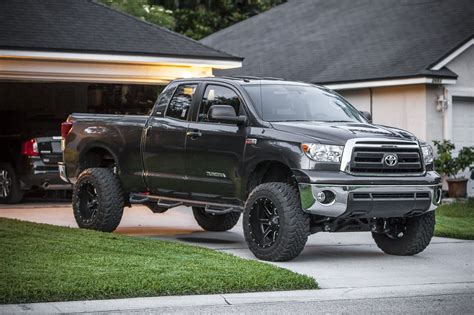 2013 Toyota Tundra Sr5 57l V8 4x4 With A Bds 7 Suspension Lift And 35