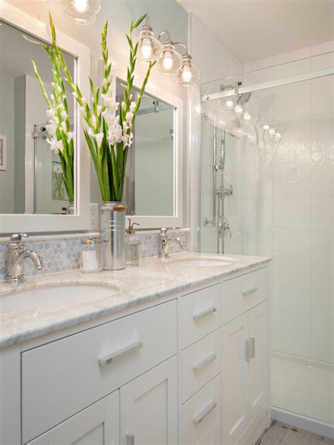 Over 20 million inspiring photos and thousands of houzz australia ideabooks from top designers. Houzz | Small Bathroom Design Ideas & Remodel Pictures