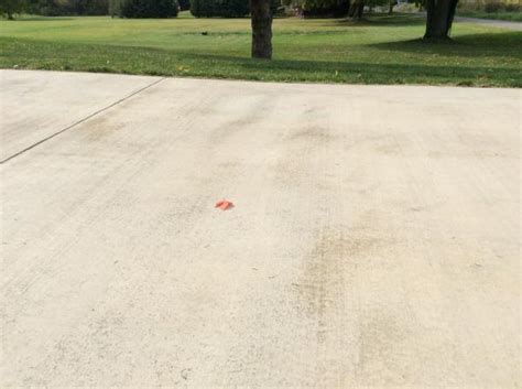 This contains various sizes from 3/4″ down to dust. Sealing Concrete Driveway - DoItYourself.com Community Forums