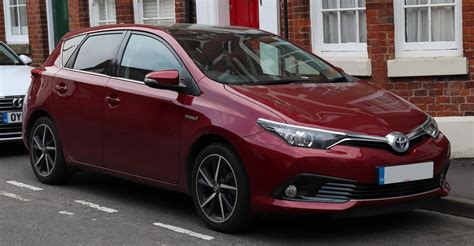 Review Toyota Auris Ii 2013 2019 Almost Cars Reviews