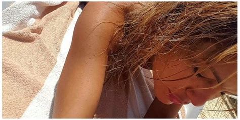 Las Fuertes Fotos Desnuda En La Playa De Nieves Jaller La Ex Pareja De Ale Sergi En Twitter