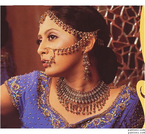 Check spelling or type a new query. Nath Nathni-Nose Pin Ring ~ Jewellery India