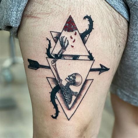 101 Amazing Triangle Tattoo Designs You Need To See Outsons Mens