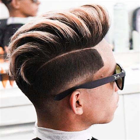 Nowadays, a stylish undercut or fade on the sides and back with a comb. Haircut Near Me Keller - Dream Worlds
