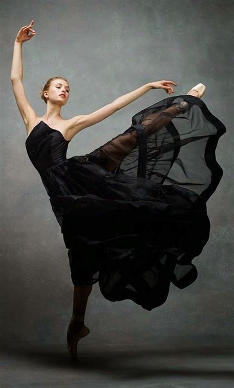 Pin By Brianne Tucker On Ballet Dance Poses Ballet Photography
