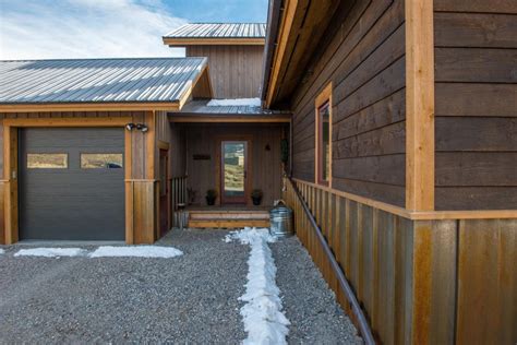 Board and batten siding aids produce lengthy lines on the structure that attract the eye upward, including a refined, decorative touch to the home. ranchwood™ Reclaimed Barn Wood Alternative - outstanding ...