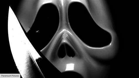 Ghostface Explained Who Is The Scream Movies Killer