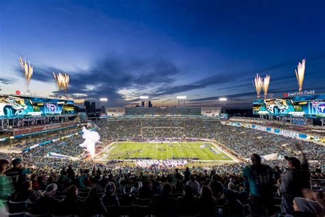 The jaguars missed the playoffs for the ninth consecutive season. 5 Must-Do Experiences at EverBank Field - Visit Jacksonville Blog