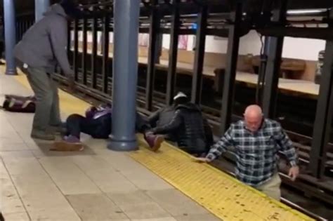 Good Samaritans Rescue Man Shoved Onto Subway Tracks In Harlem