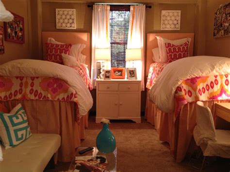 Ole Miss Dorm Room Ps Nat This Reminds Me Of That Dress You Have