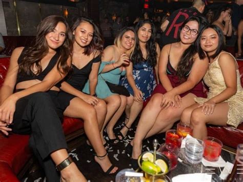 Here Are Fun Ways To Spend Your Vegas Bachelorette Party Vegas Sexiezpix Web Porn