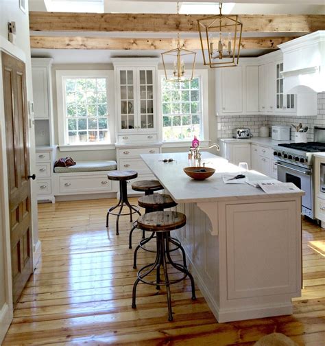 Friday Link Love Home Kitchens New England Interior New England Kitchen