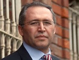 Siyasette said nursi tartışması adlı kitabını yayınlayan abdülkadir selvi, evli ve 3 çocuk babası. Abdülkadir Selvi Kimdir?