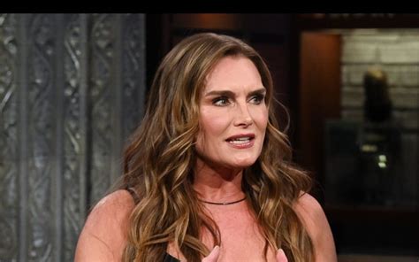Brooke Shields Ignored A Call From Blue Lagoon Director After