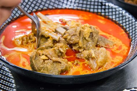 Masakan yang satu ini sangat populer di tengah masyarakat jambi dan sekitarnya. 11 Makanan Tradisional Khas Indonesia dan Daerah Asalnya