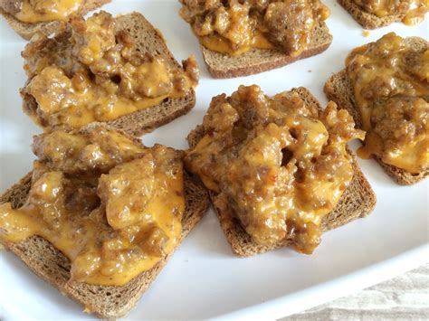 Mix the flour, yeast, salt and sugar together in a mixing bowl. Rye Bread Party Pizza Recipe - Sippy Cup Mom