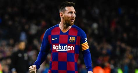 La conférence de presse sera disponible pour regarder sur tv + bateau avec une traduction anglaise en direct, ou sur le site officiel du club. Revue de Presse-Pros Le salaire de Messi trop cher pour ...