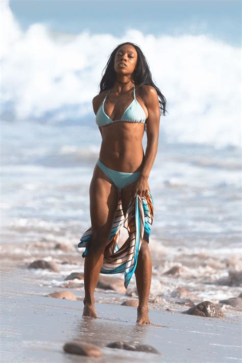 Adrianne Nina Shows Off Her Curvy Bikini Body On The Set Of A 138 Water