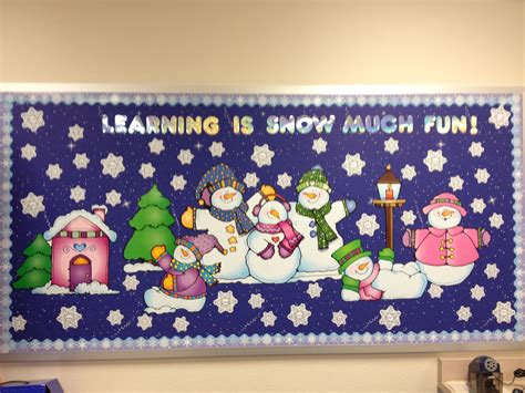 My Winter Bulletin Board The Snowflakes Have All The Dolch First Grade