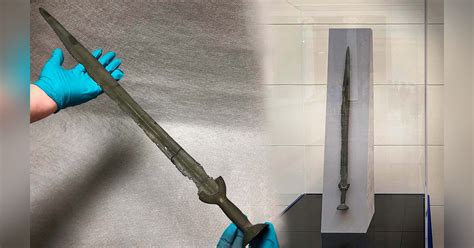 Sword Discovered In Danube River Deemed To Be Authentic Bronze Age Blade 3 000 Years Old By Museum