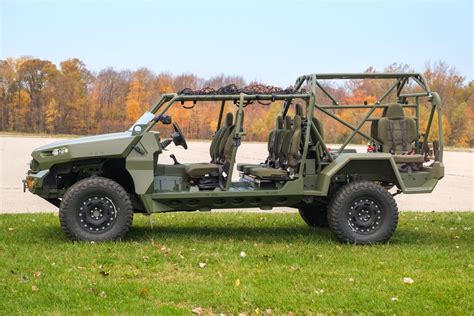 Us Army Receives Its First Infantry Squad Vehicle Military Trader