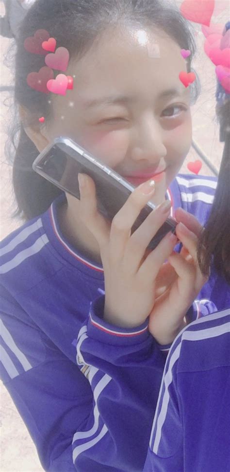 Itzy Yuna Goes Viral After Her Pre Debut Photos Were Leaked Kpophit Kpop Hit