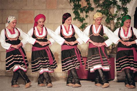 Around The World In 20 Dances Greek Traditional Dress Greek Dancing