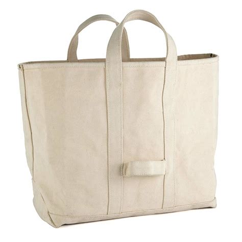 Favorites The Best White Canvas Totes For Summer Jaunts Remodelista Canvas Tote Bags Tote