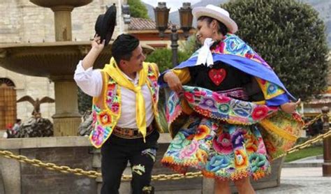 Orgullo Peruano El Huaylas Tradición De Los
