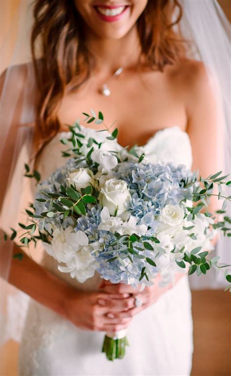 Planning A Fantastic Flower Wedding Bouquet Bridezilla Flowers