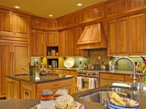 Vintage hardware vintage lighting and vintage hardware and. Kitchen Cabinet Hardware Ideas: Pictures, Options, Tips ...