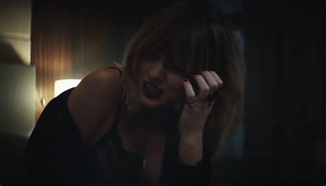 taylor swift finally dropped her fifty shades darker music video and we get to see lots of her