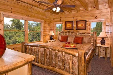 Book from £82 per night. Top 10 Beautiful Smoky Mountain Cabins with a Hot Tub ...