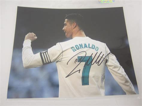 Lot Cristiano Ronaldo Signed Autographed Soccer 8x10 Coa