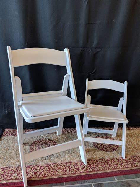 Balance function and design with our beautiful chair rental selection. Wedding Ceremony Chairs Rental In Brampton | KM Party Rental