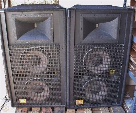 Pair Of Jbl Professional Sr Series Ii 2 Sr4731a Speaker Cabinets 4 Ohms