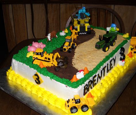 Farm Tractor Cake