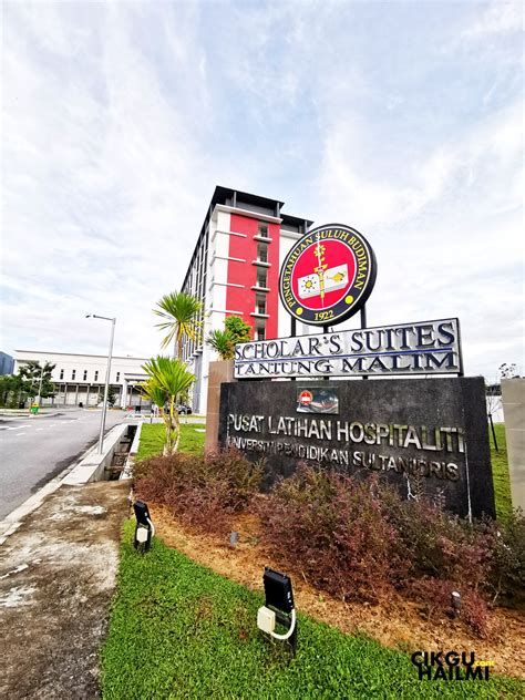 Esta rota tem um ganho de elevação de aproximadamente 0 m e é classificada com dificuldade fácil. Scholar's Suites; UPSI Tawar Hotel Selesa di Tanjung Malim
