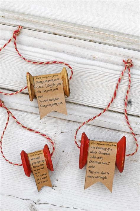 How To Make A Vintage Wooden Thread Spool Ornament Diy Christmas