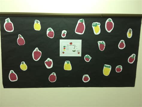 Mrs Hodge And Her Kindergarten Kids Apples Apples Apples Everywhere
