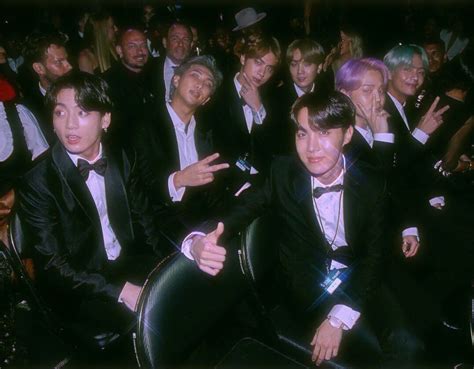 See more ideas about bts group picture, foto bts, bts photo. #BTS #90s #HeartThrob #Edit | Heartthrob, Bts aesthetic ...